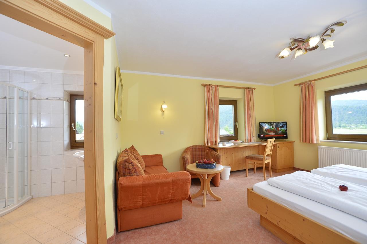 Pension Und Apartments Landhaus Marie Лойташ Екстериор снимка